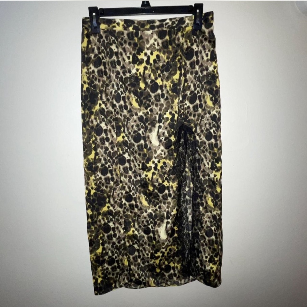 Satin Leopard Print Skirt w Lace Trim
